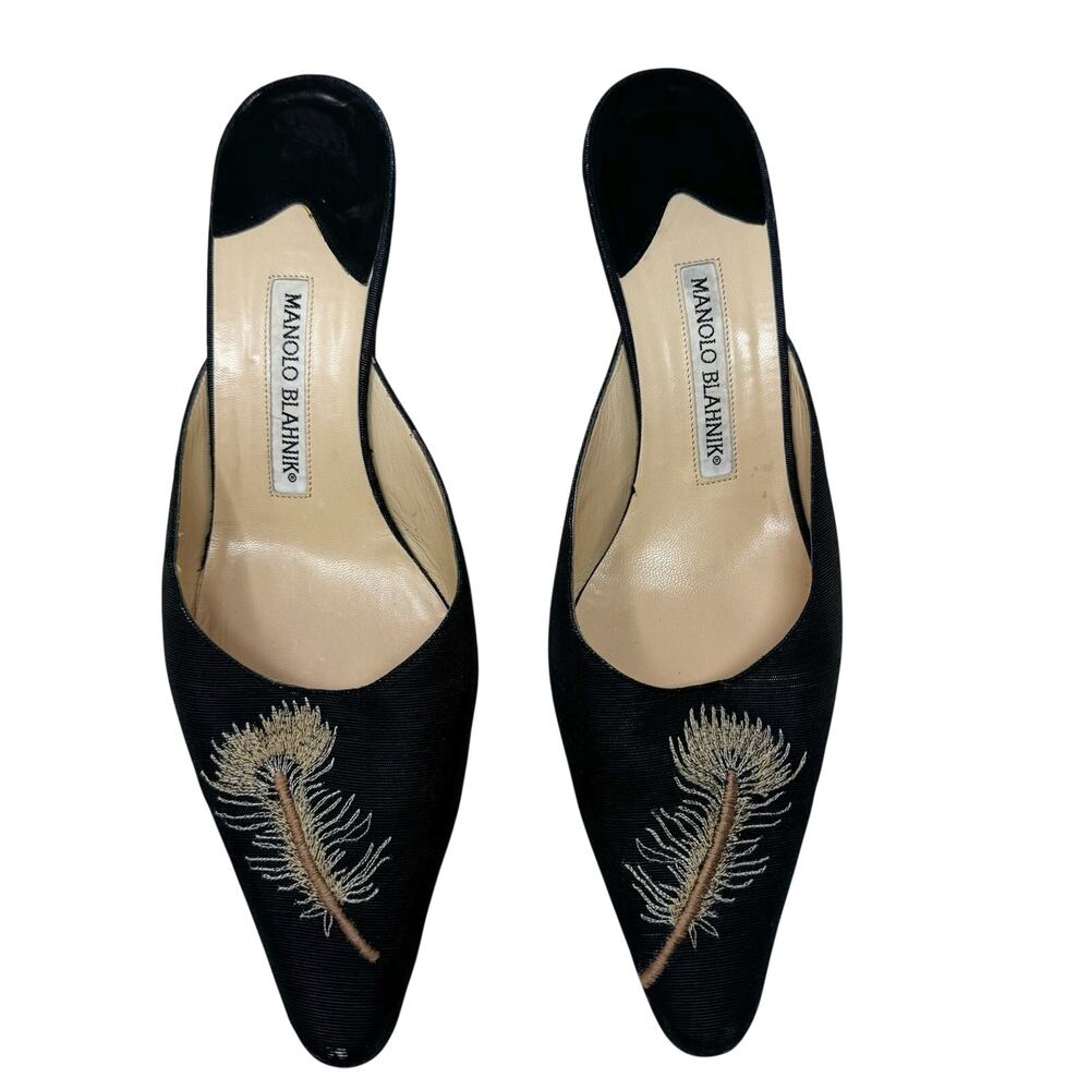 Vintage Manolo Blahnik Black Silk Feather Embroidered Kitten Heel Mules EU 39.5 - Picture 3 of 9